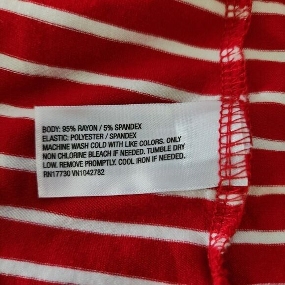 Isabel Maternity Tuni Smocked Tank Top Women Size Medium Red White Stripe - Picture 9 of 9